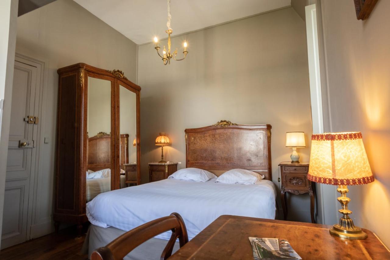 L'Hotel De Panette, Entree Sainte Chapelle - Cathedrale 부르주 외부 사진