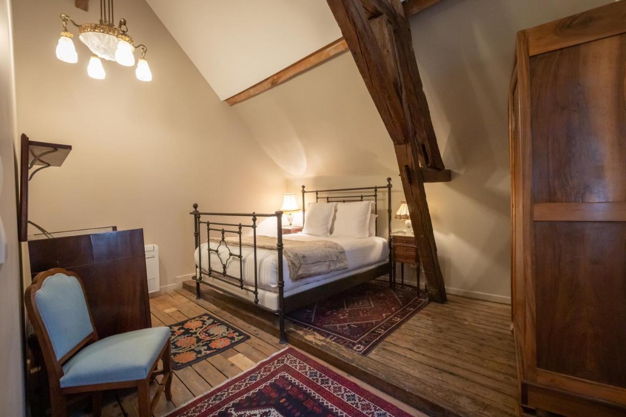 L'Hotel De Panette, Entree Sainte Chapelle - Cathedrale 부르주 외부 사진