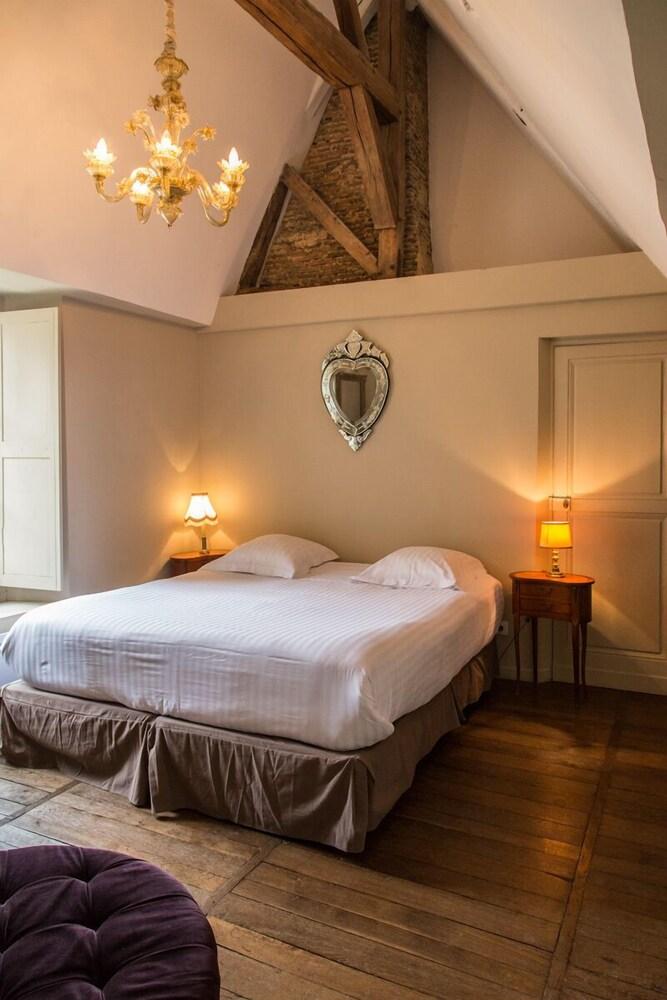 L'Hotel De Panette, Entree Sainte Chapelle - Cathedrale 부르주 외부 사진