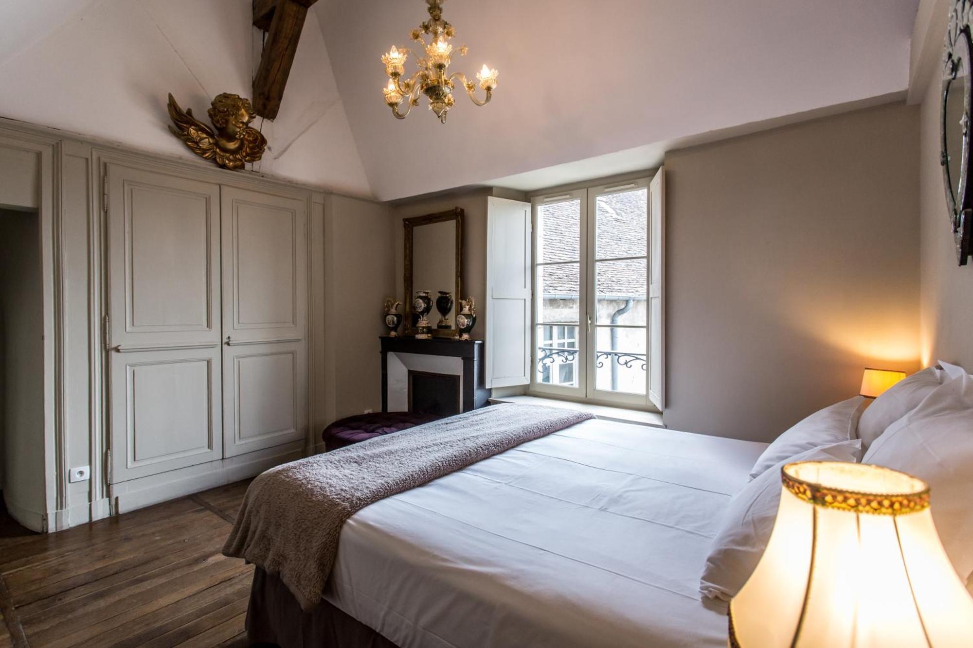 L'Hotel De Panette, Entree Sainte Chapelle - Cathedrale 부르주 외부 사진